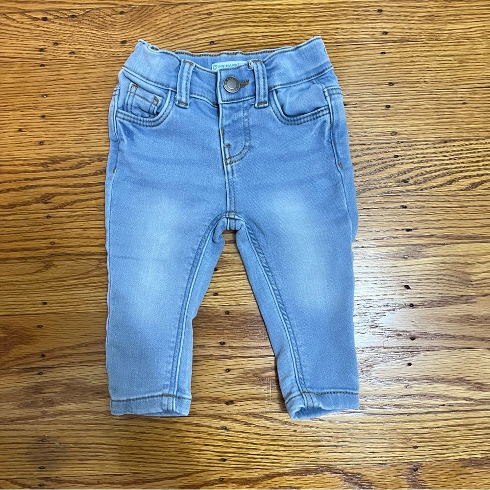 Size: 6-9M // Primark Baby Girl Jeans
